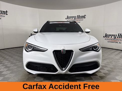 Used 2023 Alfa Romeo Stelvio Ti w/ Active Assist Plus Package AWD/4WD image 3