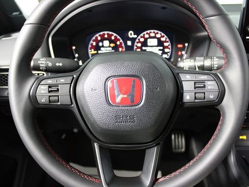 Used 2025 Honda Civic Type R image 16