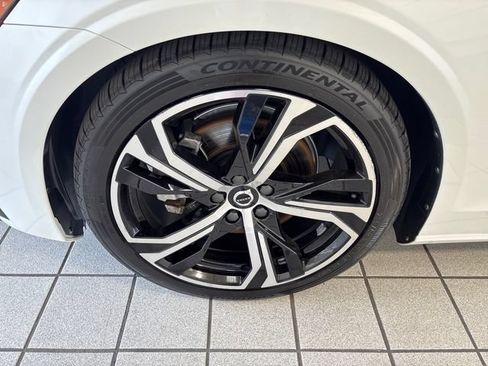 Used 2024 Volvo S60 B5 Core AWD/4WD image 5