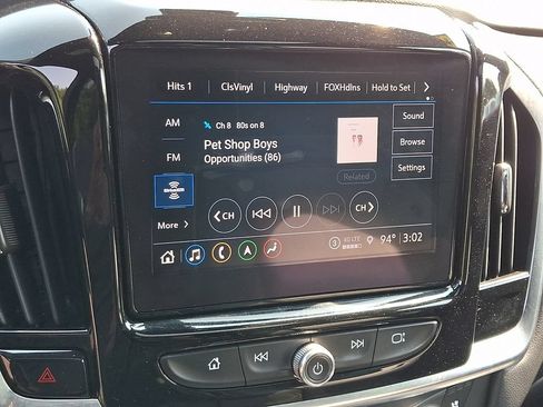 Used 2023 Chevrolet Traverse Premier w/ Redline Edition AWD/4WD image 18