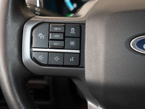 Used 2023 Ford F150 Lariat w/ Equipment Group 502A High AWD/4WD image 22