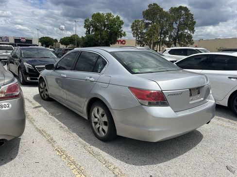 Used 2009 Honda Accord LX-P image 3