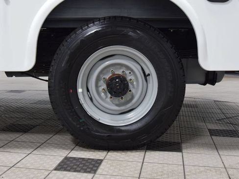 Used 2025 Ford E-350 and Econoline 350 Super Duty w/ Power Equipment Group RWD image 15