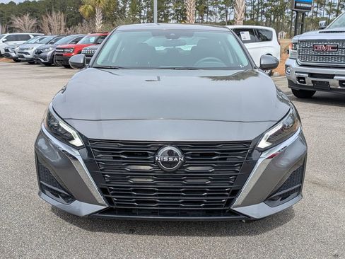 Used 2023 Nissan Altima 2.5 S image 9