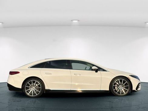Certified 2023 Mercedes-Benz EQS 580 580 4D Sedan 4MATIC image 8
