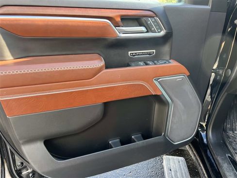 Used 2023 GMC Sierra 1500 Denali Ultimate image 13