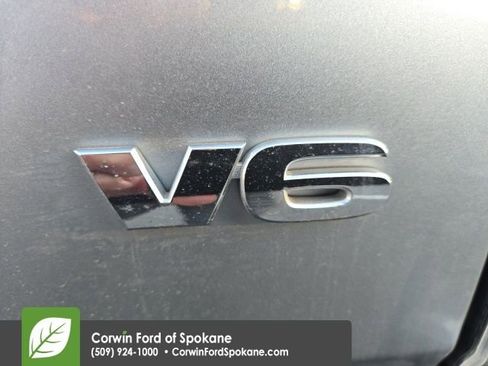 Used 2023 Toyota Tacoma Limited image 22