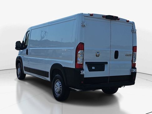 Used 2025 RAM ProMaster 2500 w/ Convenience Group FWD image 6