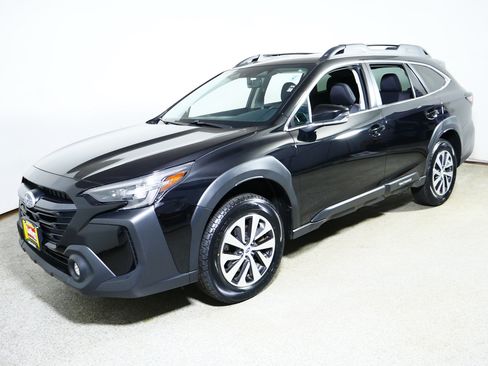 Used 2024 Subaru Outback Premium w/ Popular Package #1A AWD/4WD image 3