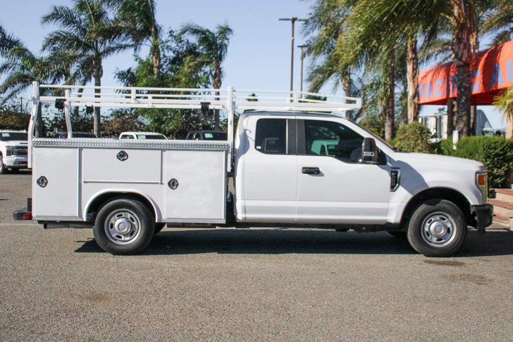 Used 2022 Ford F250 XL w/ Power Equipment Group RWD image 11