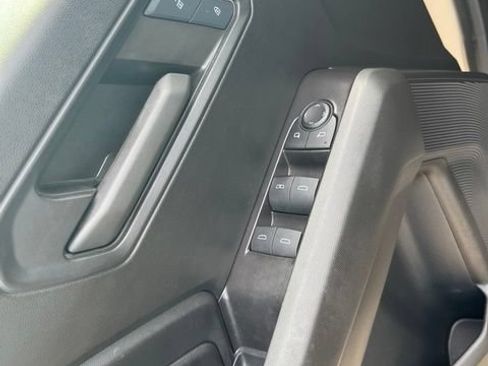 Certified 2024 Chevrolet Colorado Trail Boss w/ Technology Package AWD/4WD image 13