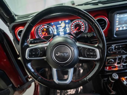 Used 2021 Jeep Gladiator Rubicon w/ LED Lighting Group AWD/4WD image 30