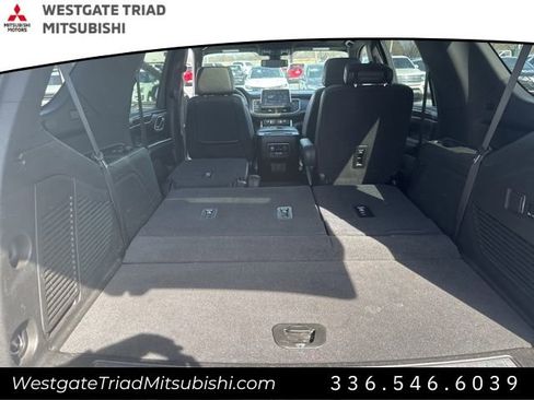 Used 2021 Chevrolet Tahoe Z71 w/ Z71 Off-Road Package image 32