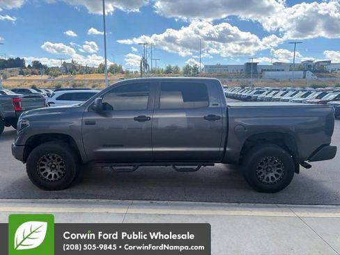 Used 2017 Toyota Tundra SR5 w/ TRD Off Road Package AWD/4WD image 6