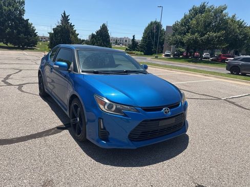 Used 2016 Scion tC FWD image 3