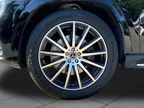 Used 2022 Mercedes-Benz GLS 450 4MATIC image 11