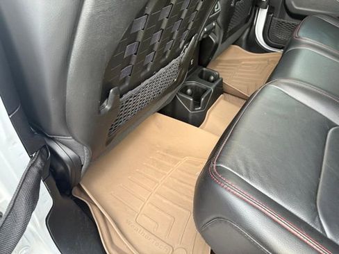 Used 2023 Jeep Gladiator Rubicon w/ Cold Weather Group image 29