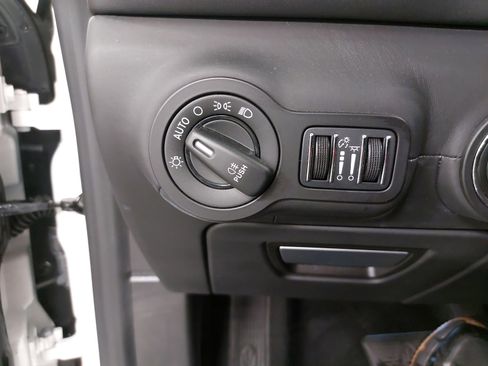 Used 2023 Maserati Ghibli Modena RWD image 28