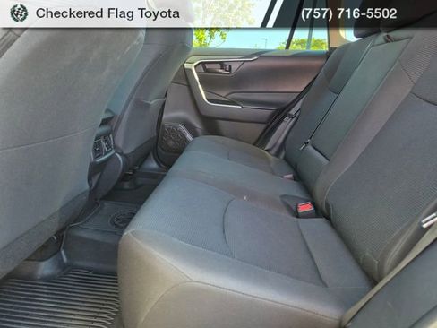 Certified 2025 Toyota RAV4 LE AWD/4WD image 21