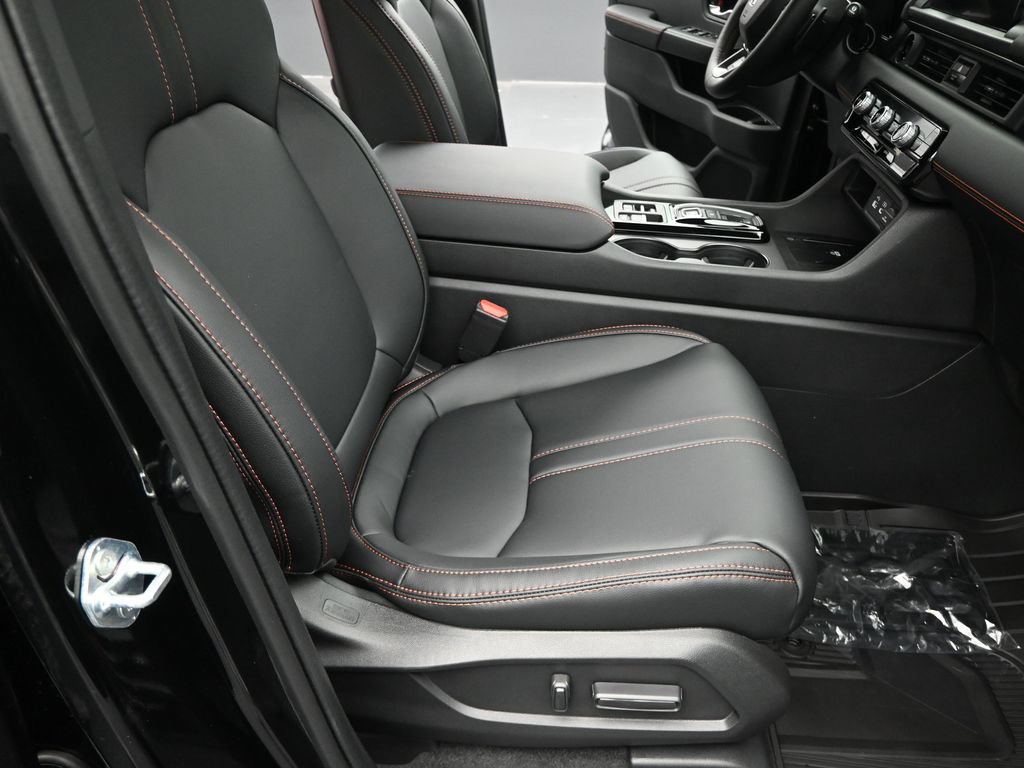 Certified 2025 Honda Pilot TrailSport image 36