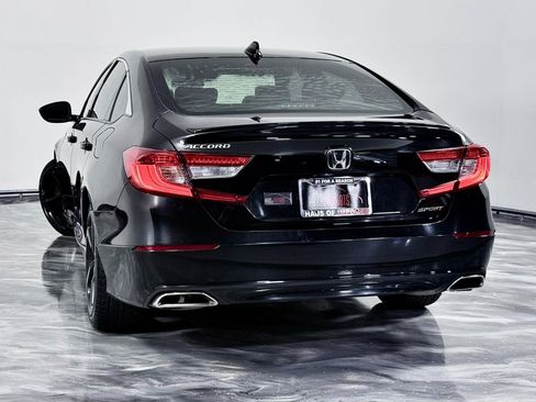 Used 2019 Honda Accord Sport image 9
