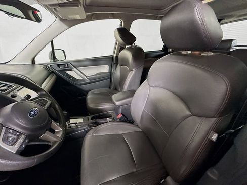 Used 2017 Subaru Forester 2.5i Premium AWD/4WD image 19
