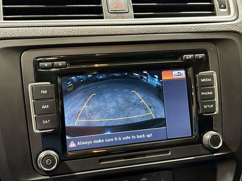 Used 2015 Volkswagen Jetta SE image 16