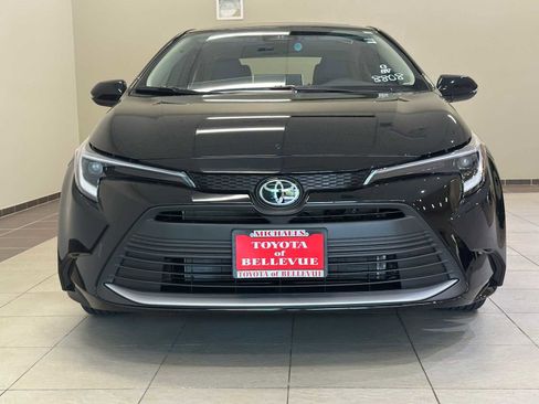 New 2026 Toyota Corolla XLE FWD image 6