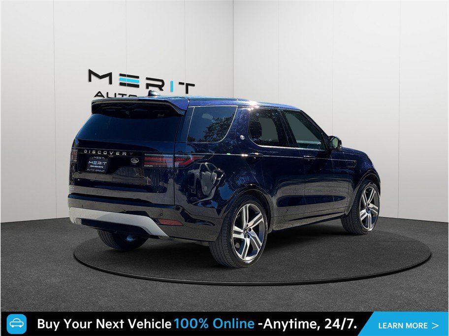 Used 2023 Land Rover Discovery Metropolitan Edition AWD/4WD image 9