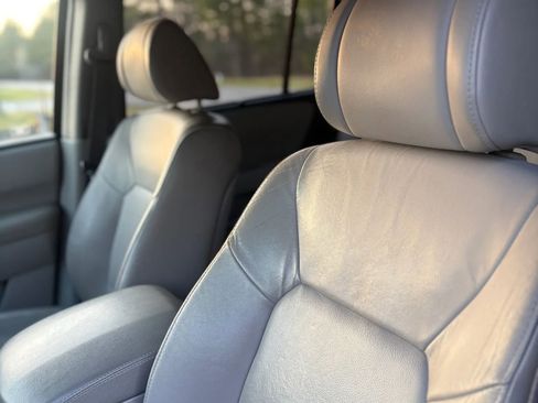 Used 2009 Honda Pilot Touring image 49