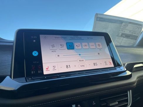 New 2026 Volkswagen Atlas SEL image 22