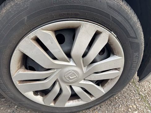 Used 2016 Honda Fit LX image 21