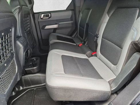 Used 2023 Ford Bronco Black Diamond w/ Sasquatch Package AWD/4WD image 19