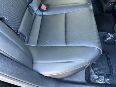 Used 2019 Lexus ES 350 w/ Premium Package FWD image 20