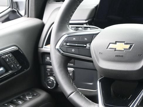 Used 2025 Chevrolet Tahoe High Country AWD/4WD image 27