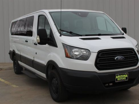 Used 2017 Ford Transit 350 XL image 4