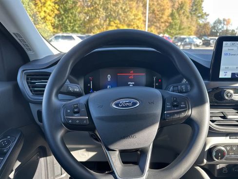 New 2026 Ford Escape Active image 18
