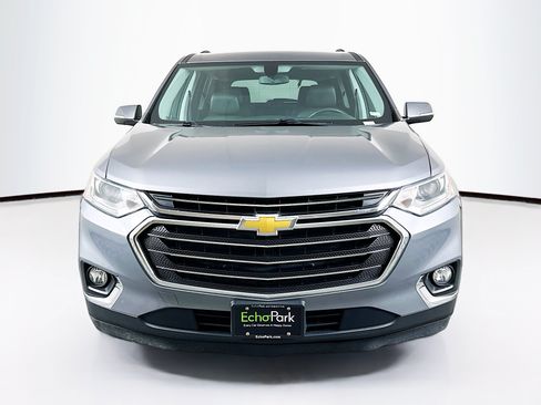 Used 2019 Chevrolet Traverse LT AWD/4WD image 2