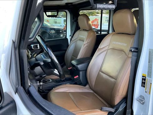 Used 2020 Jeep Gladiator Rubicon AWD/4WD image 11