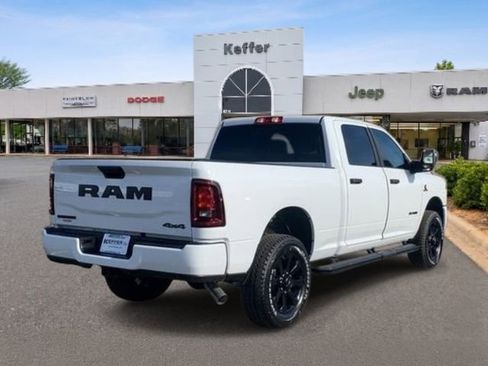 New 2026 RAM 2500 Big Horn AWD/4WD image 5