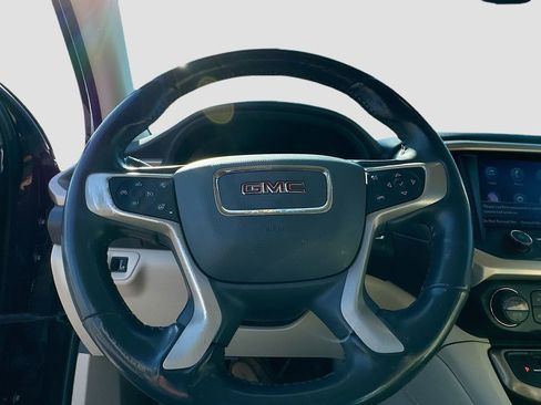 Used 2020 GMC Acadia Denali w/ Trailering Package image 8