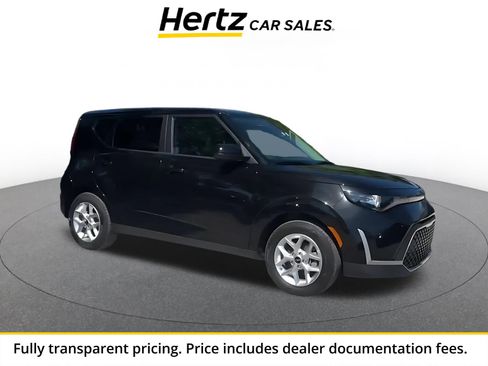 Used 2025 Kia Soul LX w/ LX Technology Package FWD image 1