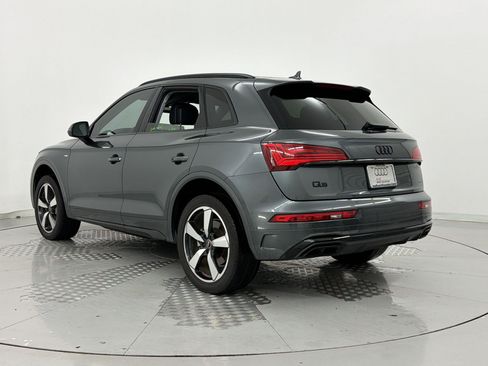 Used 2023 Audi Q5 2.0T Premium Plus w/ Premium Plus Package AWD/4WD image 3