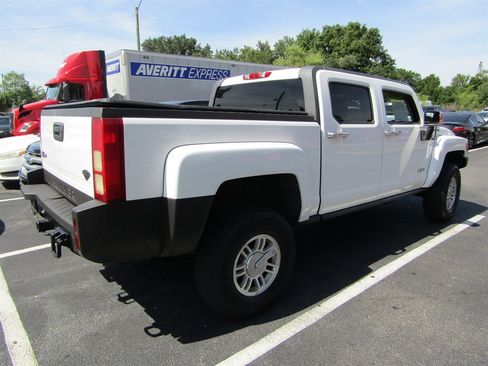 Used 2009 HUMMER H3T Alpha AWD/4WD image 4