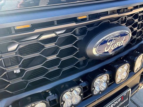 Used 2024 Ford F250 Lariat w/ Lariat Ultimate Package image 30