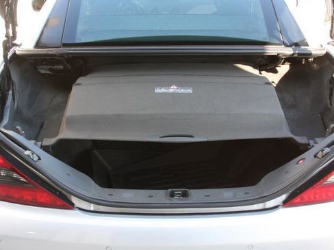 Used 2009 Mercedes-Benz SL 550 image 36