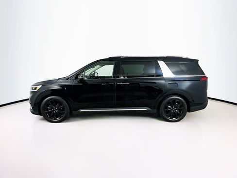 Used 2022 Kia Carnival SX Prestige FWD image 4