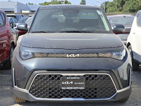 New 2025 Kia Soul S image 2