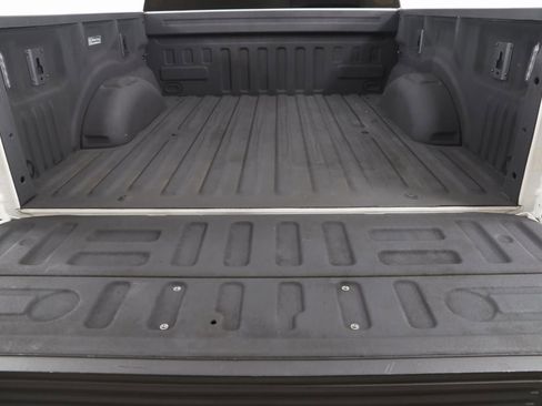 Used 2019 Ford F150 Lariat image 46