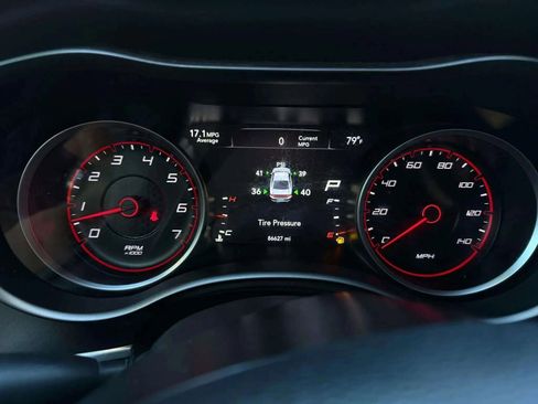 Used 2020 Dodge Charger SXT w/ Leather Interior Group image 20